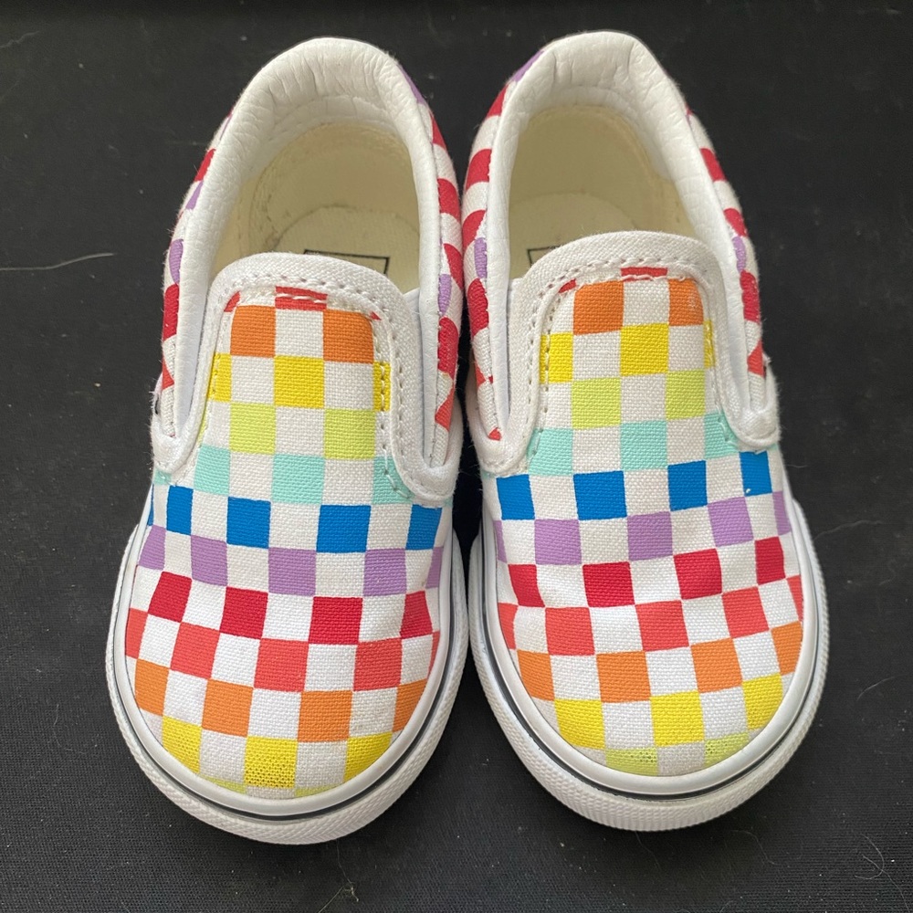 Vans Toddler Rainbow Checkered Slip On Shoes Size 5 - Perfect for Pride Month!